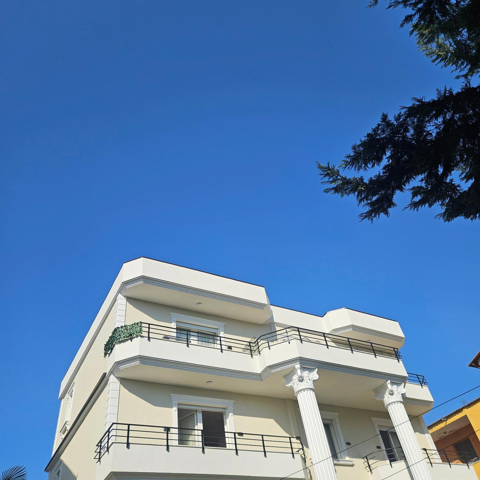 7 Appartement *